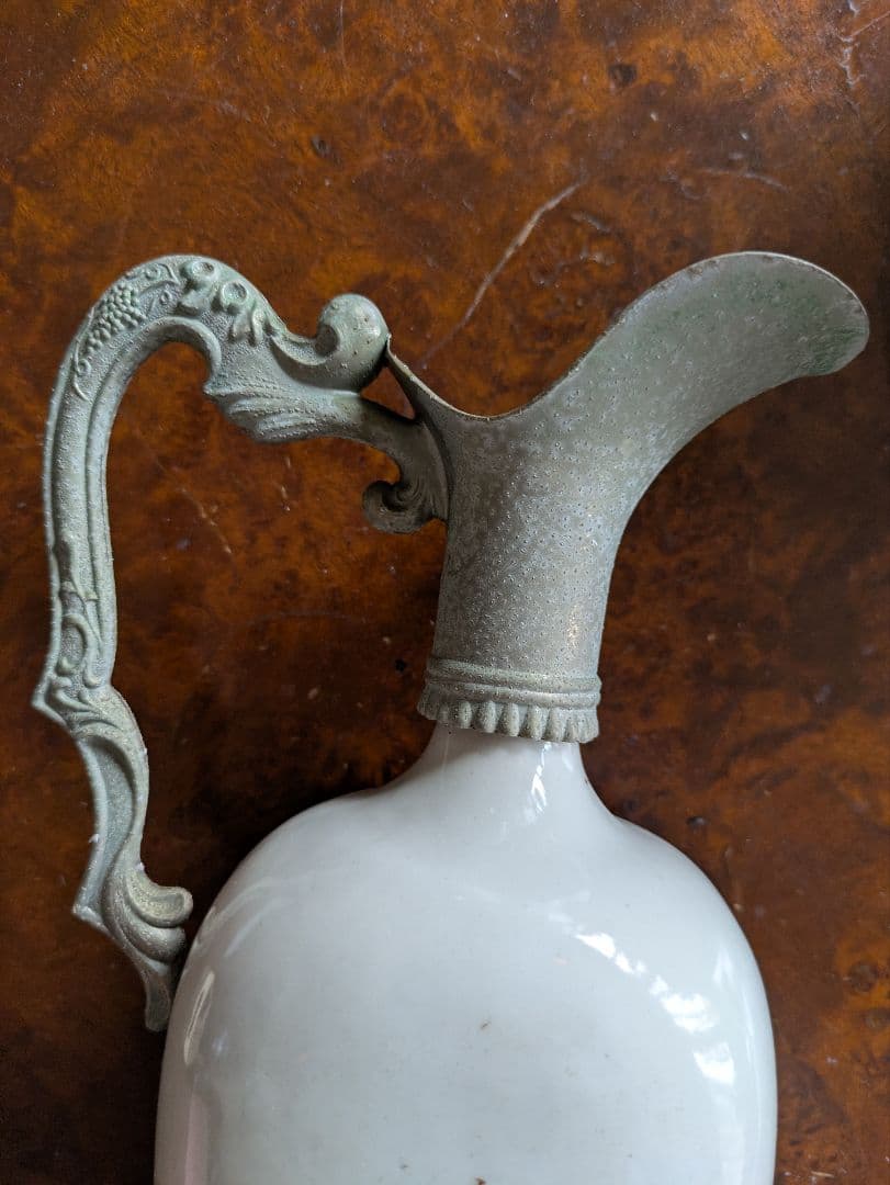 DRIOLI 陶器製エッチングボトル入りリキュール