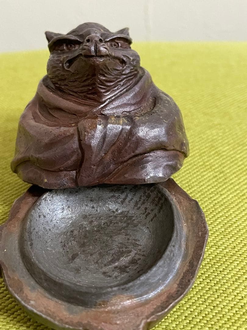 備前焼　難波好陽　香合　在銘　たぬき和尚５センチ