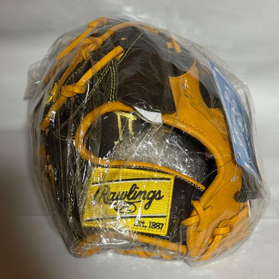 【新品タグ付】ローリングス 軟式投手用 パドレス 11.75 大人用　　左投げ用