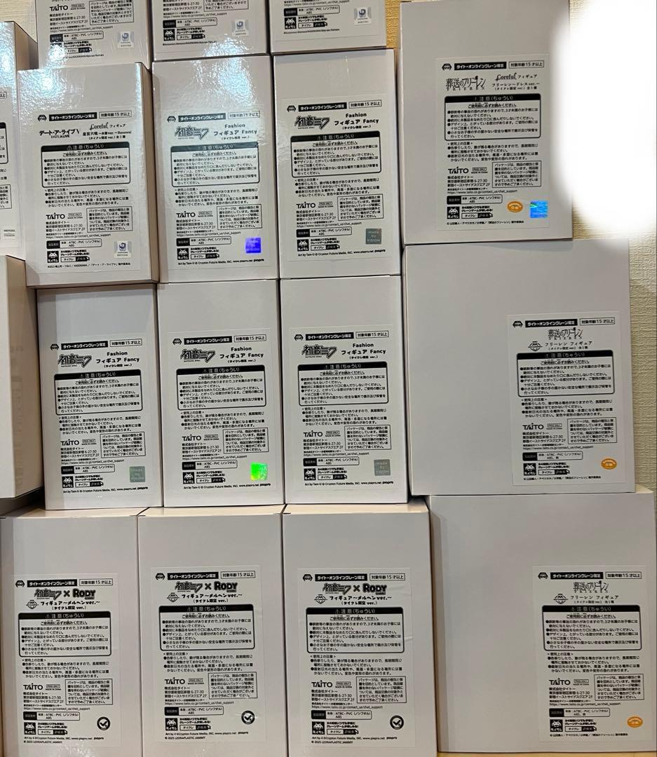 タイクレ限定　美少女フィギュア　まとめ売り　初音ミク　フリーレン　着せ恋