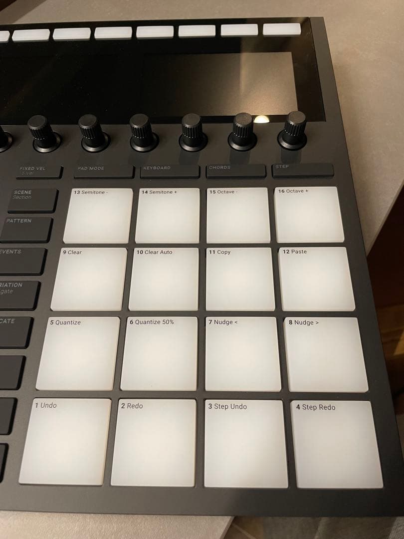 7/31(木)までお値下げ中！美品MASCHINE (本＆ケース付き)