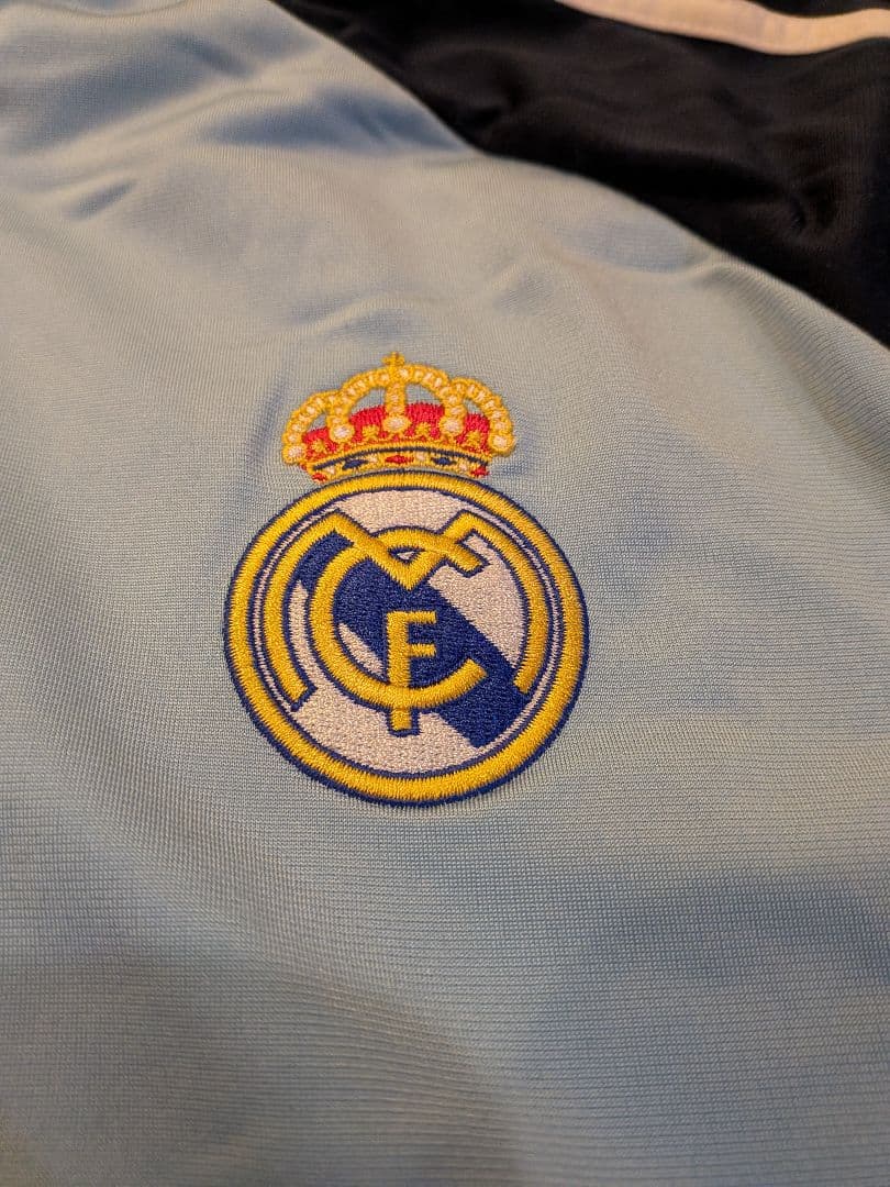 adidas Real Madrid トラックジャケット