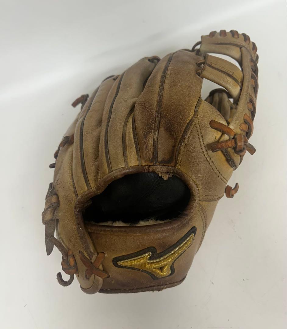 ミズノプロ　硬式　内野用グローブ