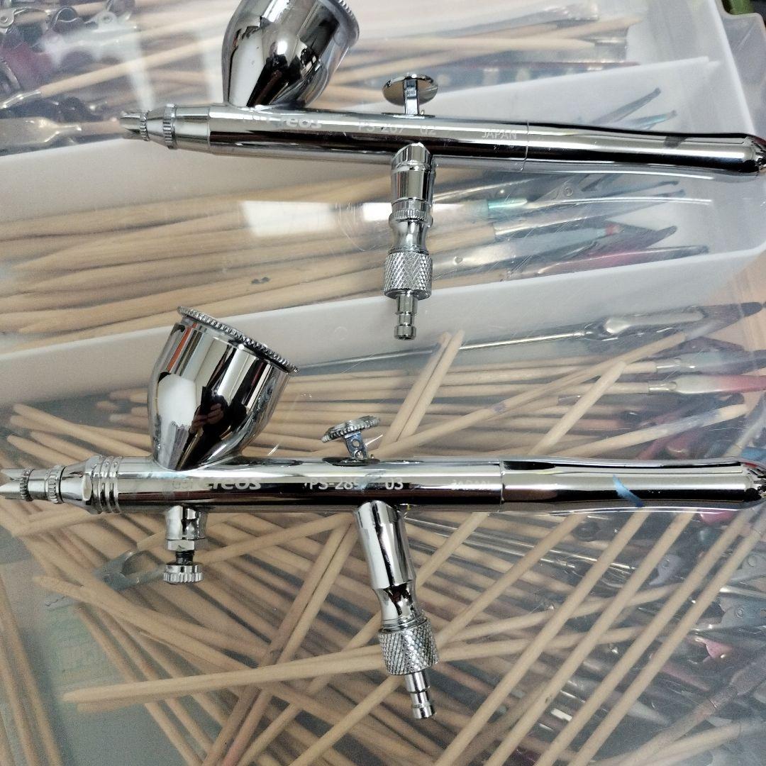 テ*レ様 エアブラシ、コンプレッサー、塗装ブース、塗料多数