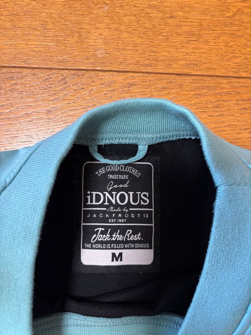 iDNOUS ライトウェア