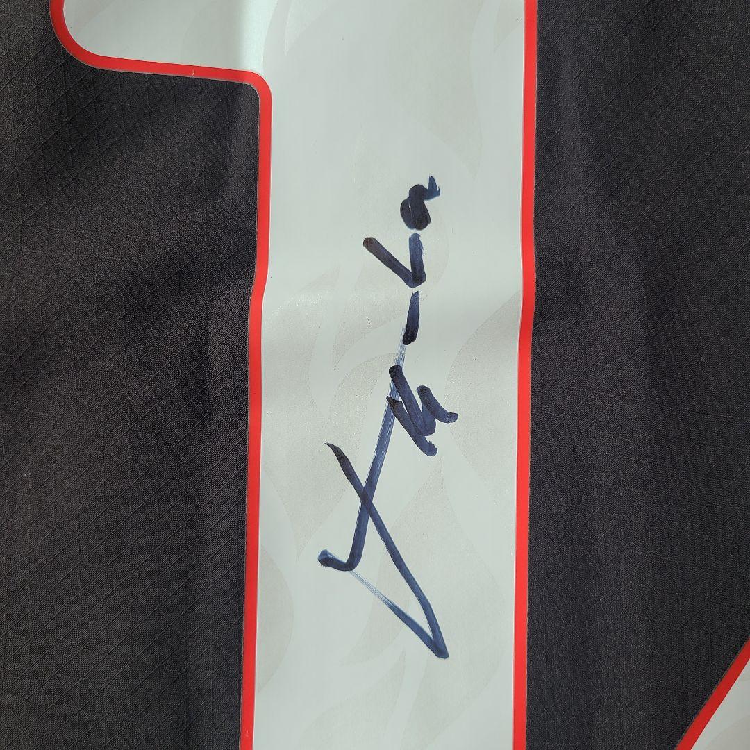 サイン入り ルカ・モドリッチ ACミラン