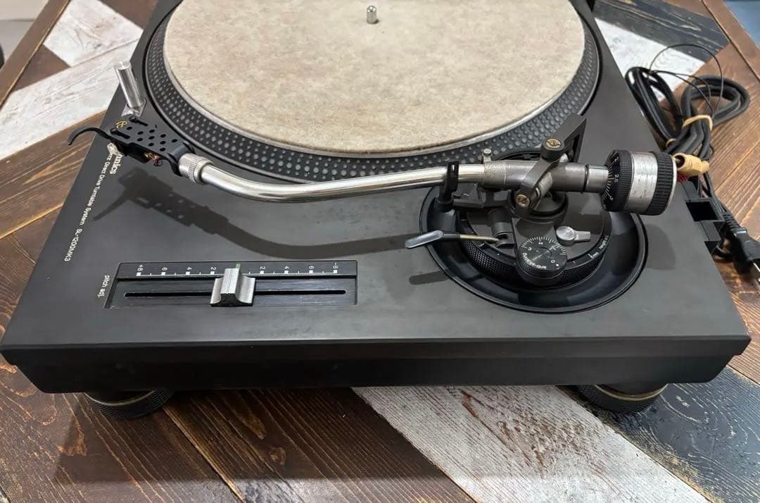 Technics テクニクス　SL-1200 MK3 ターンテーブル