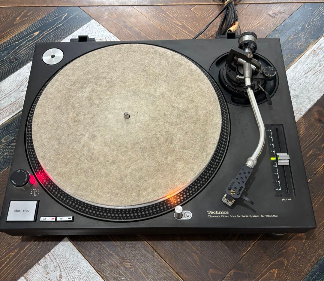 Technics テクニクス　SL-1200 MK3 ターンテーブル