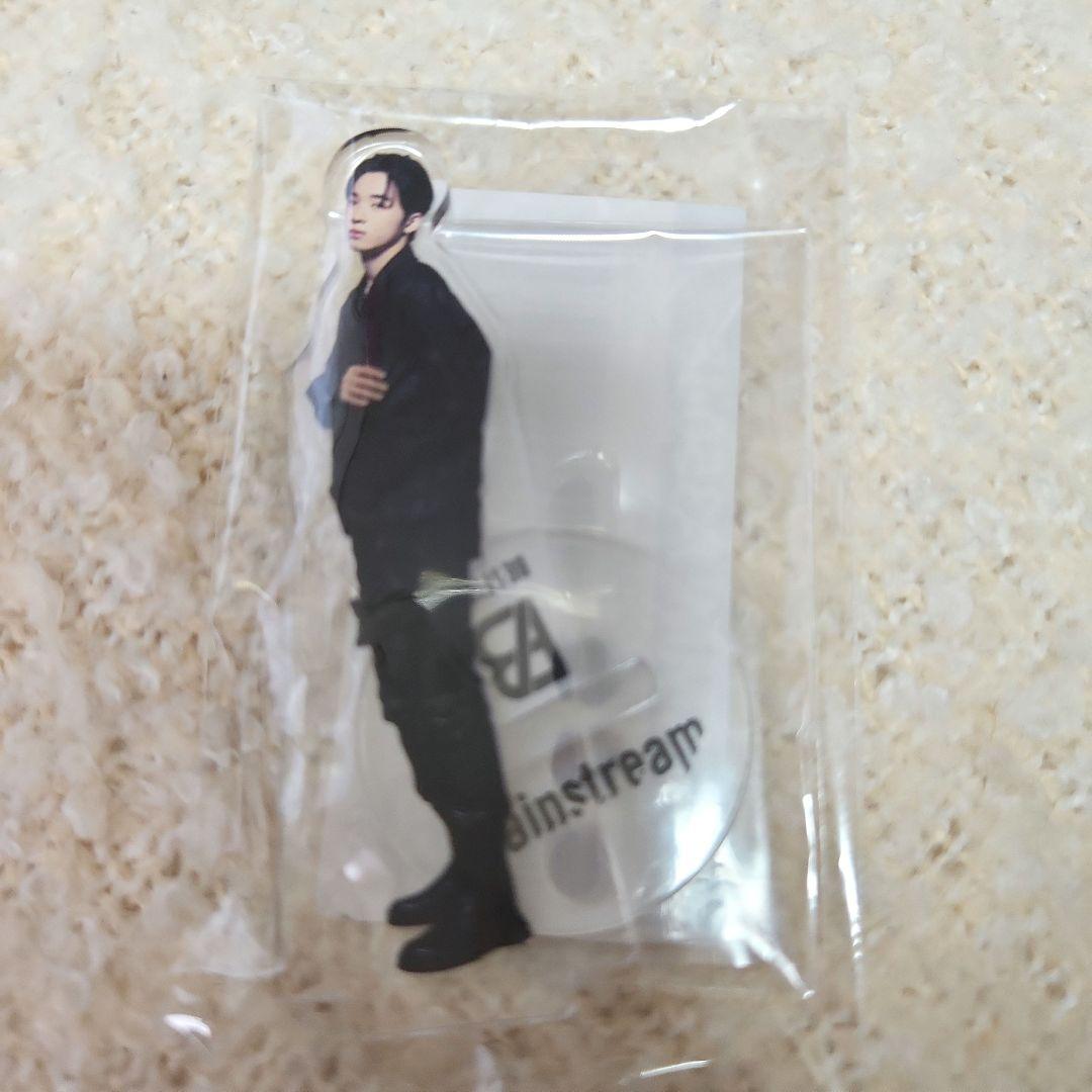 BE:FIRST リュウヘイ アクリルキーホルダー ＆ アクリルスタンド