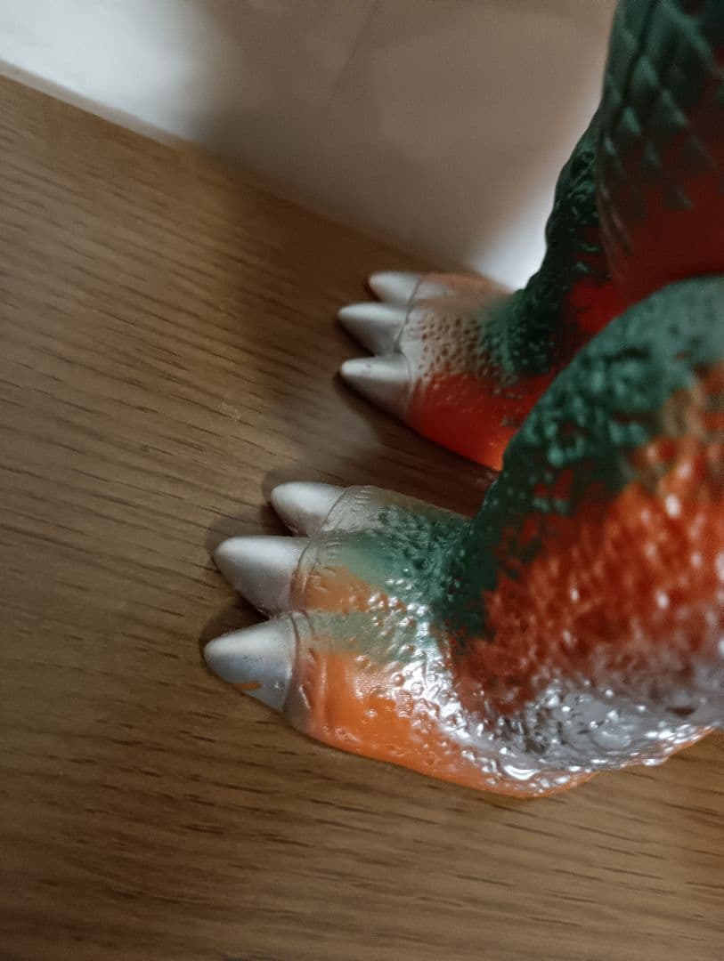 バンダイ　東宝怪獣シリーズ　 バラゴン　ブルマァク復刻1992 タグ付き