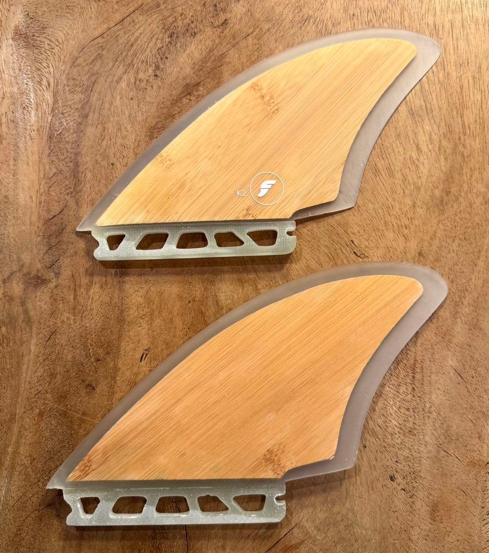 新品未使用futures FK2ツインキール バンブー日本限定フィンケース付き