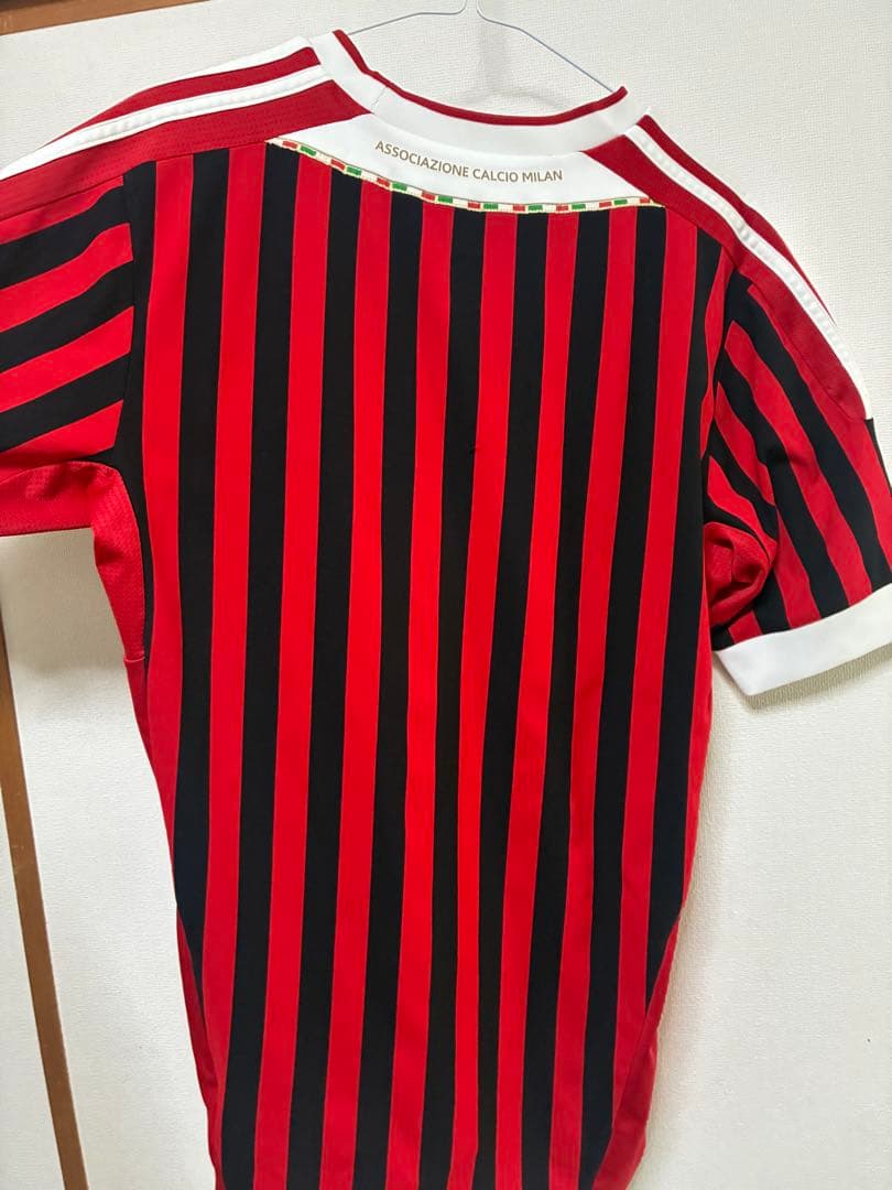 ACミラン adidas シャツ 赤・黒