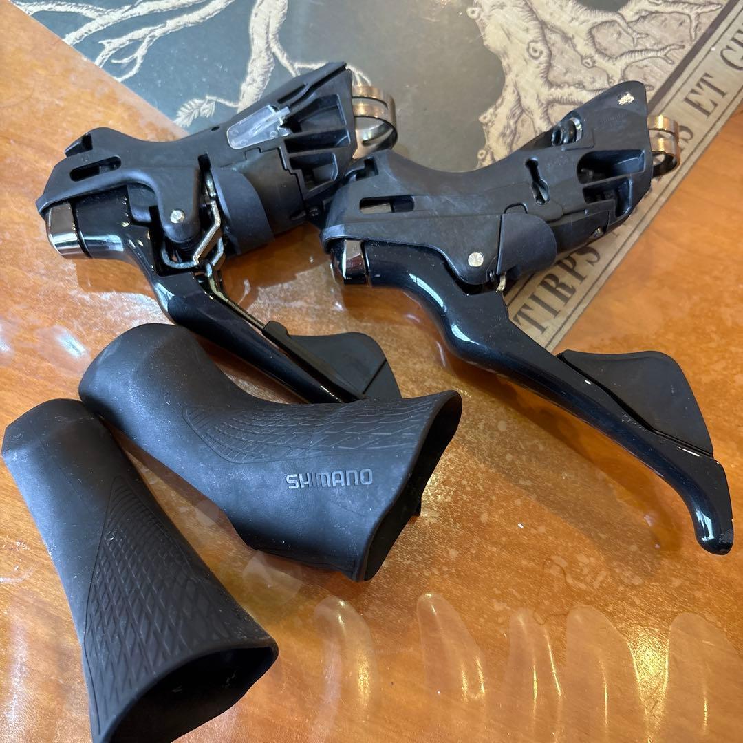 Shimano ULTEGRA ST-R8000 左右セット