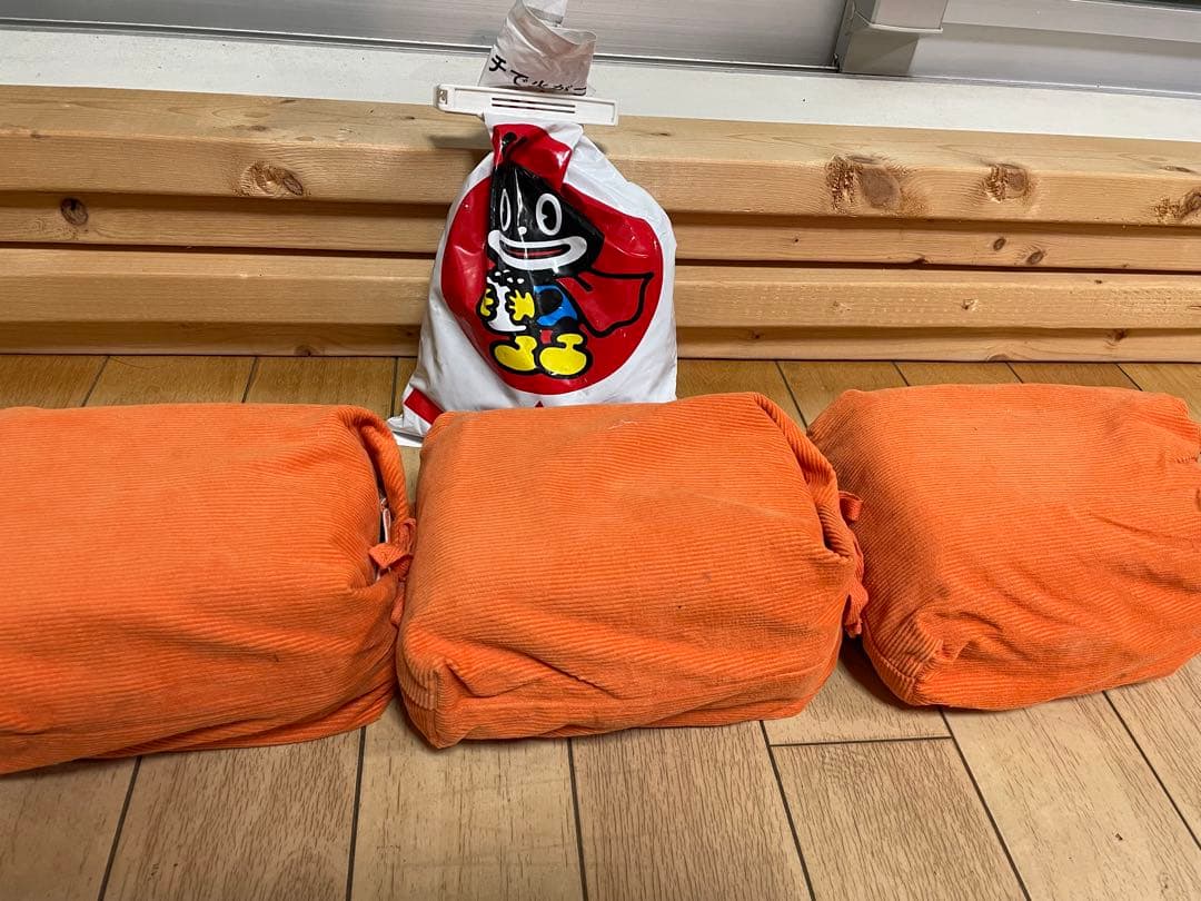 ミツウロコの豆炭アンカ３個（豆炭付き）