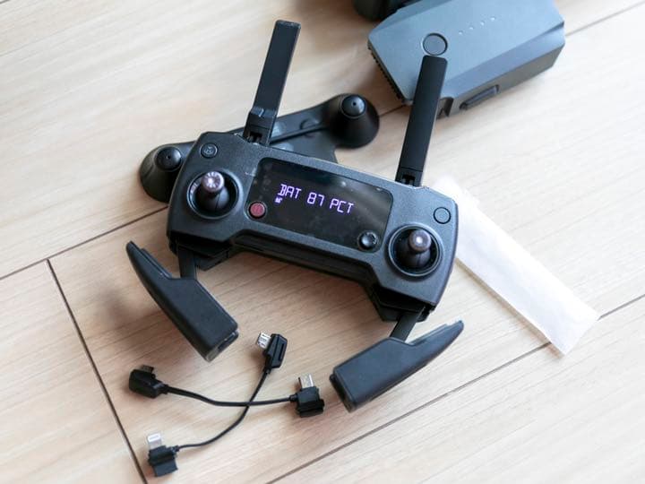 DJI Mavic Pro ドローンセット バッテリー×2 プロペラ×8