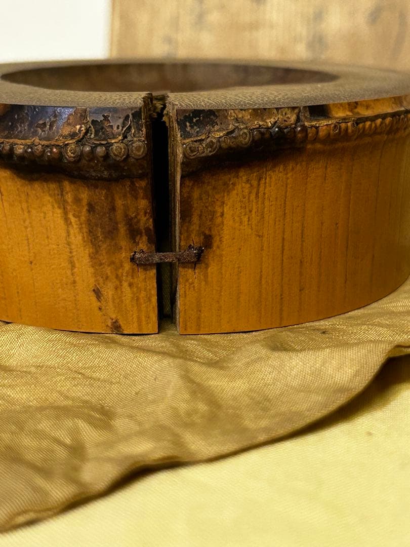 処分　松尾流五代目　松尾 不俊斎在判 竹大蓋置 茶道具