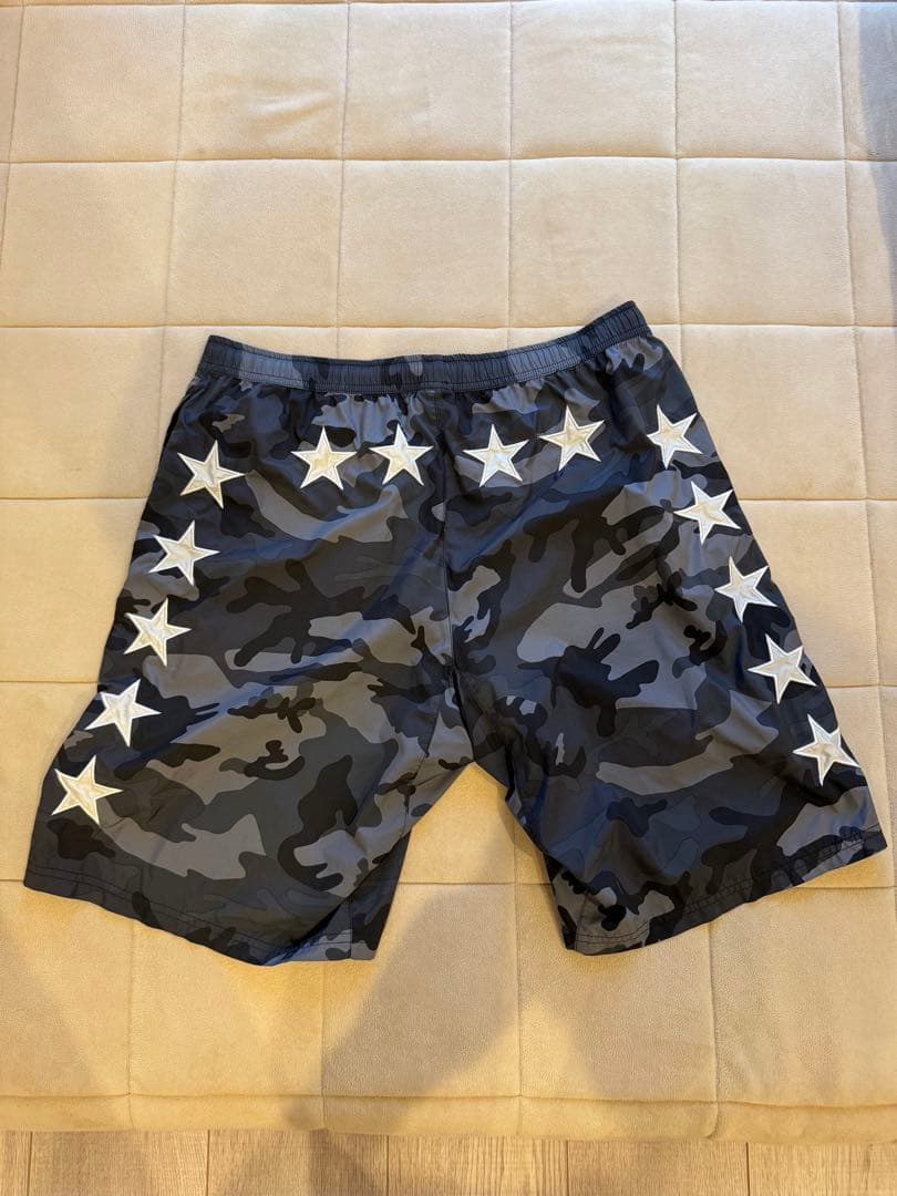 FCRB NIKE コラボショーツ 中古 Lサイズ