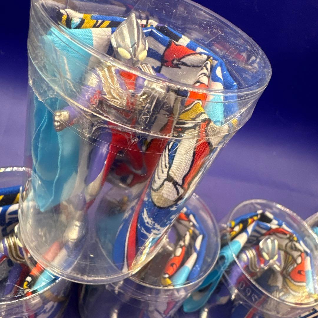 ⭐︎大量⭐︎ウルトラマンダイナ　ハンカチ＆ミニフィギュア 7箱まとめ売り