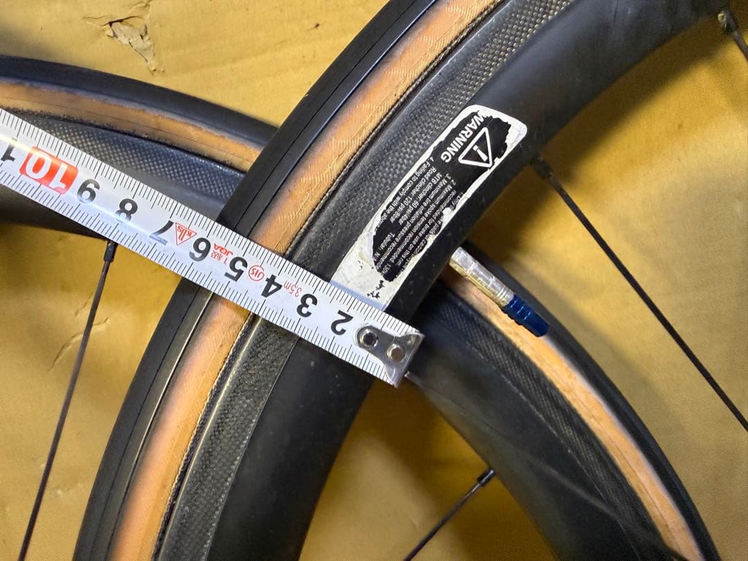 ノバテック　カーボンホイール　前後セット