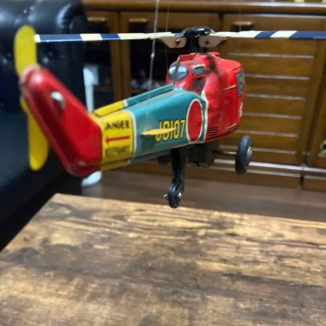 昭和レトロ　ブリキ製　UH-1B型　ヘリコプター　MADE IN JAPAN