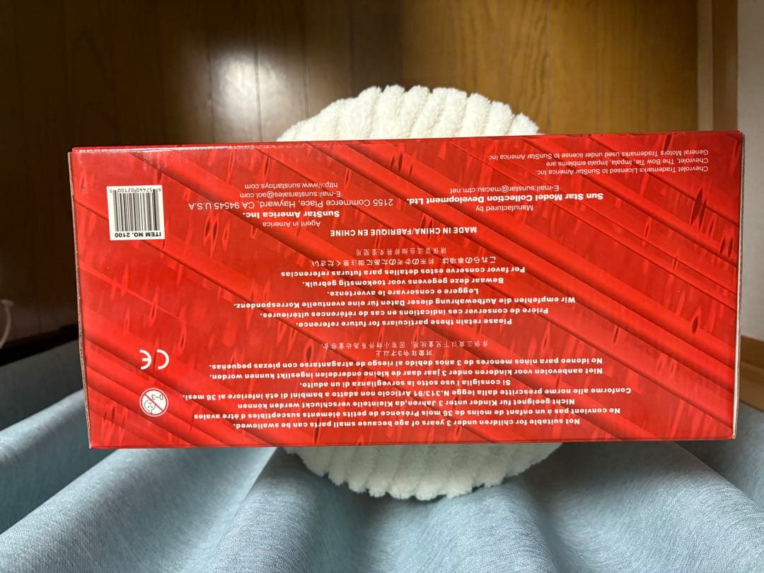 サンスター 1/18スケール 1961 シボレー インパラ SS 409