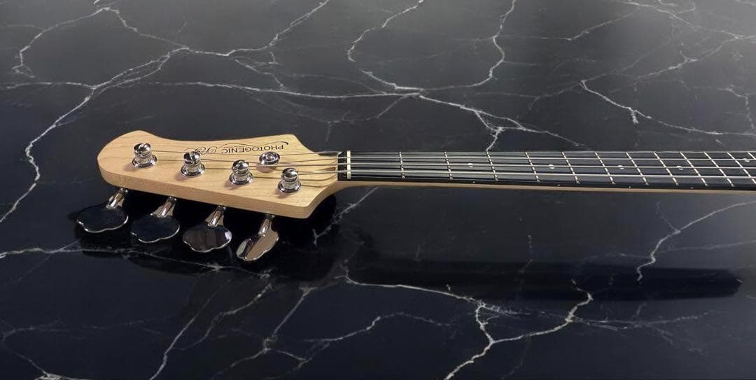 S*.様 音出し確認済み★フォトジェニック　エレキベース