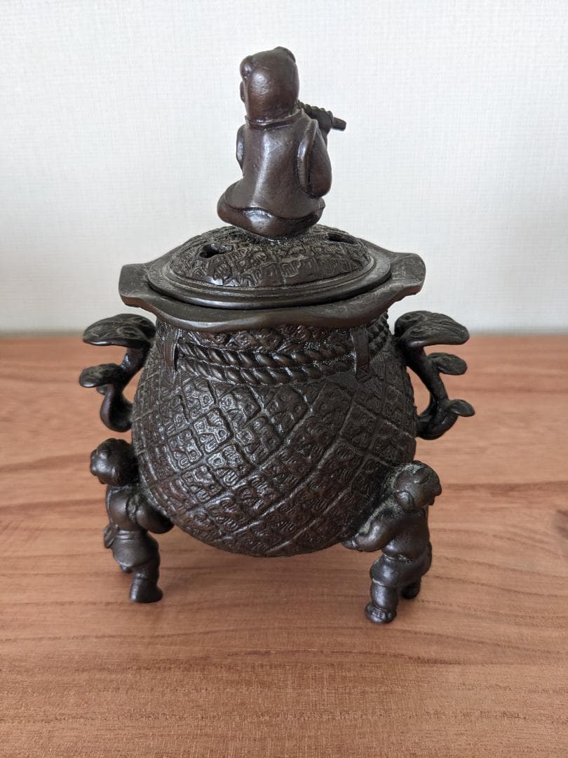 高岡銅器　三足香炉