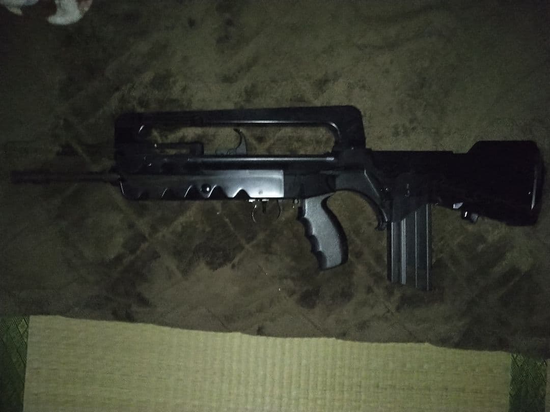 東京マルイ　FAMAS 電動ガン