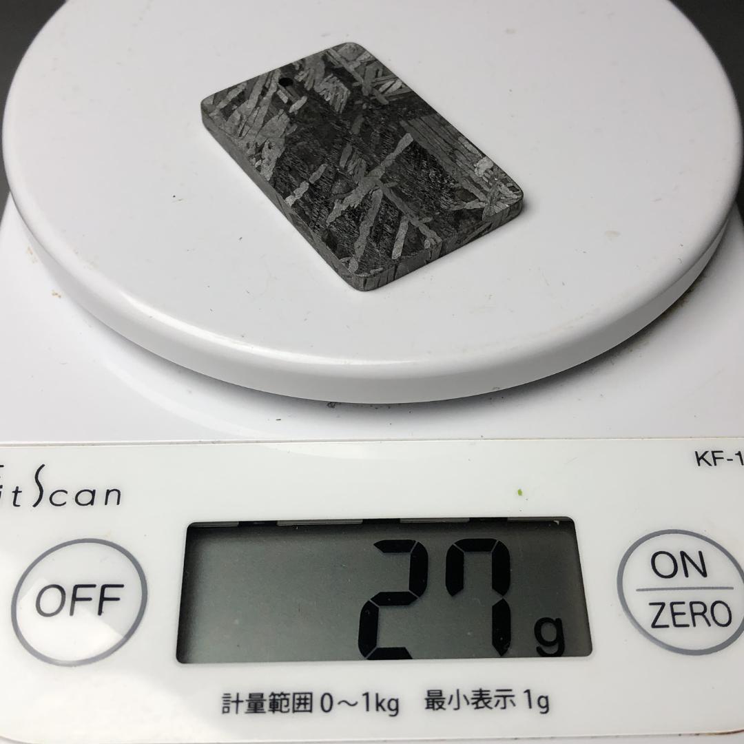 アルタイ隕石　 鉄隕石　メテオライト　ペンダントトップ　重さ約27ｇ