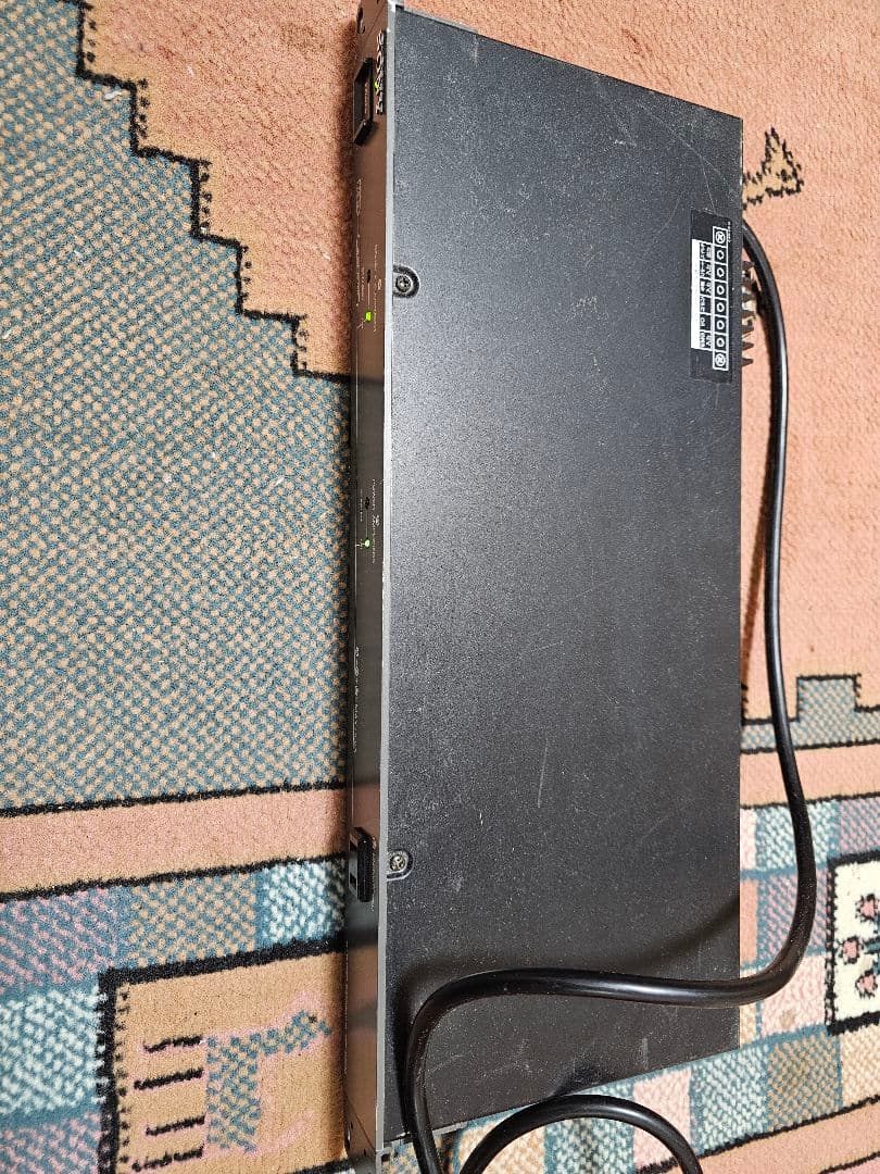 SONY SRP-D2000パワーディストリビューター