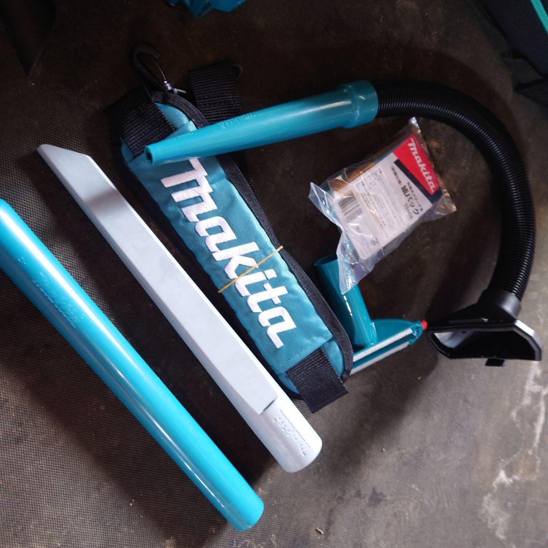 マキタ掃除機18V