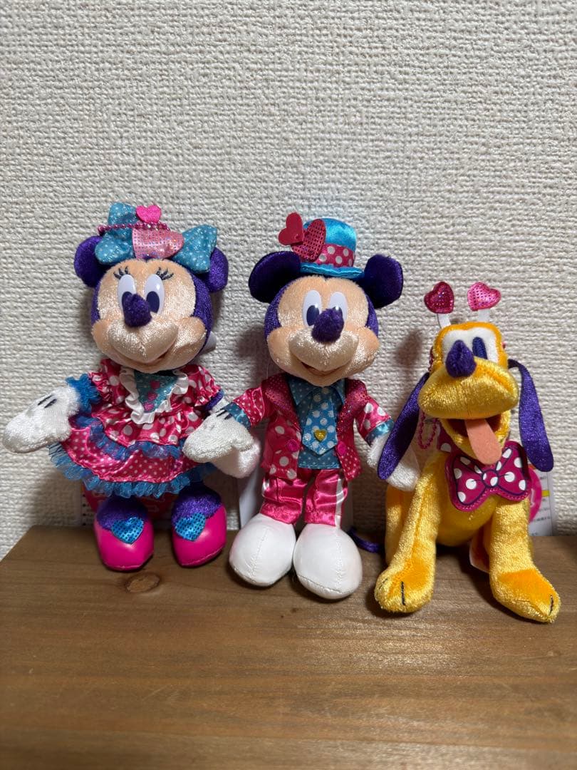 ディズニー パルパルーザ ぬいぐるみバッジ ミッキー ミニー プルート