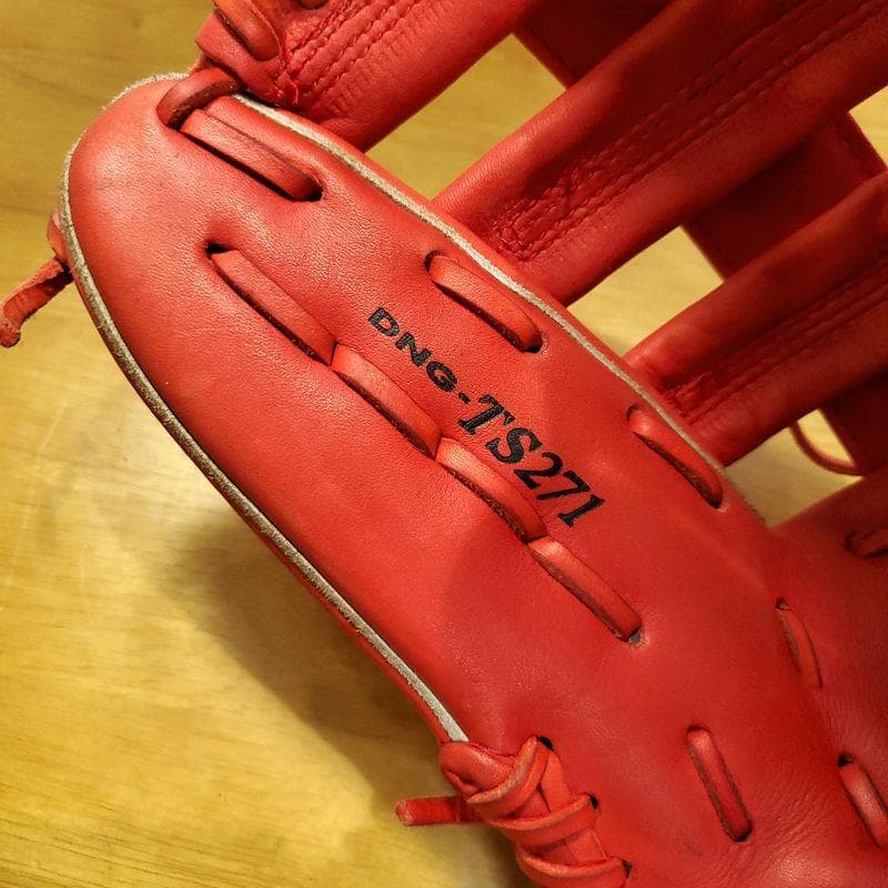 デサント 日本製 新庄剛志モデル シルエットデザイン 外野用 軟式グローブ