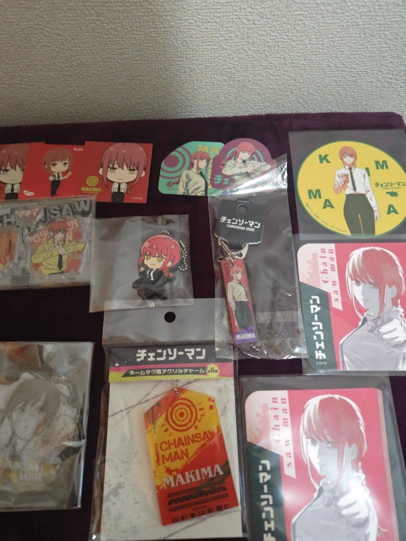 チェンソーマン マキマ 希少品含む まとめ売り 缶バッジ アクリルスタンド 他