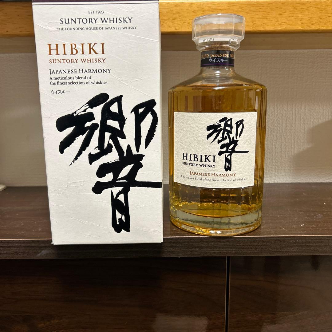 サントリーウイスキー響700ml