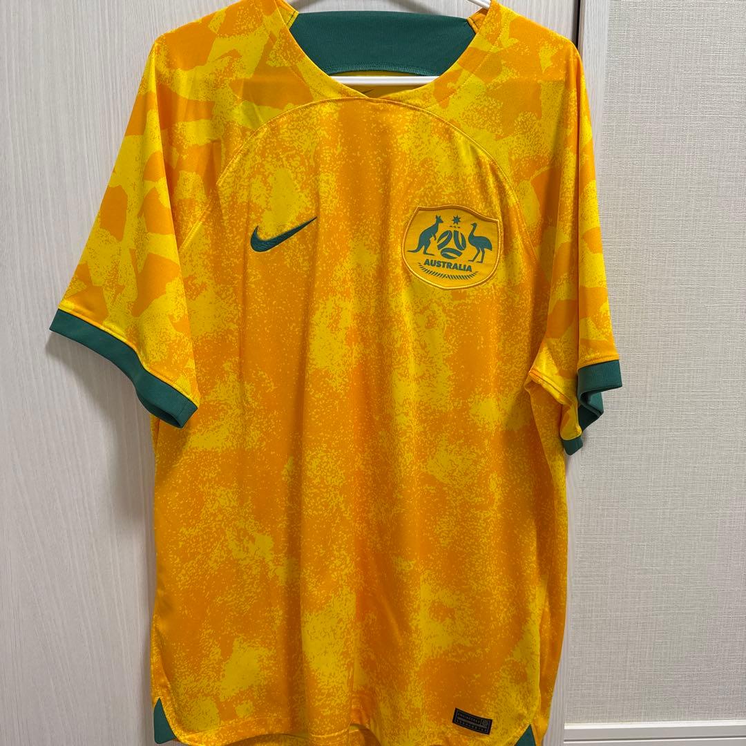 2022年サッカーオーストラリア代表ユニフォーム