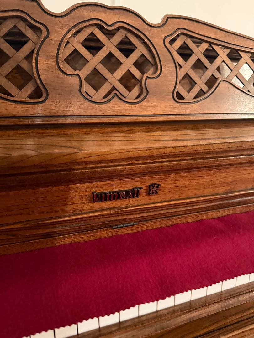 希少　kimball アップライトピアノ ウッド仕上げ　アンティーク　猫脚