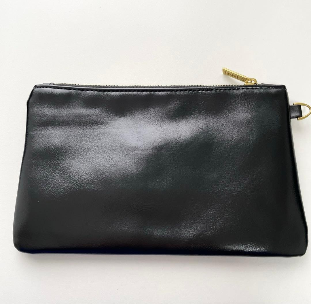 シャネル ノベルティ ポーチ付き チェーントートバッグ