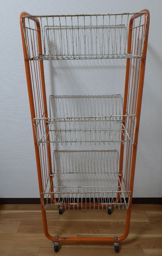 昭和レトロ キャスター付き 陳列棚 オレンジ