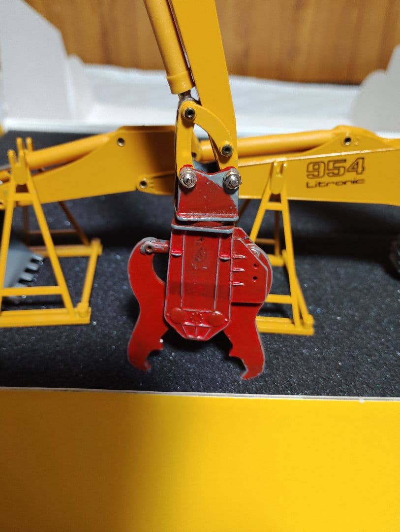 LIEBHERR R954BV解体機　絶版