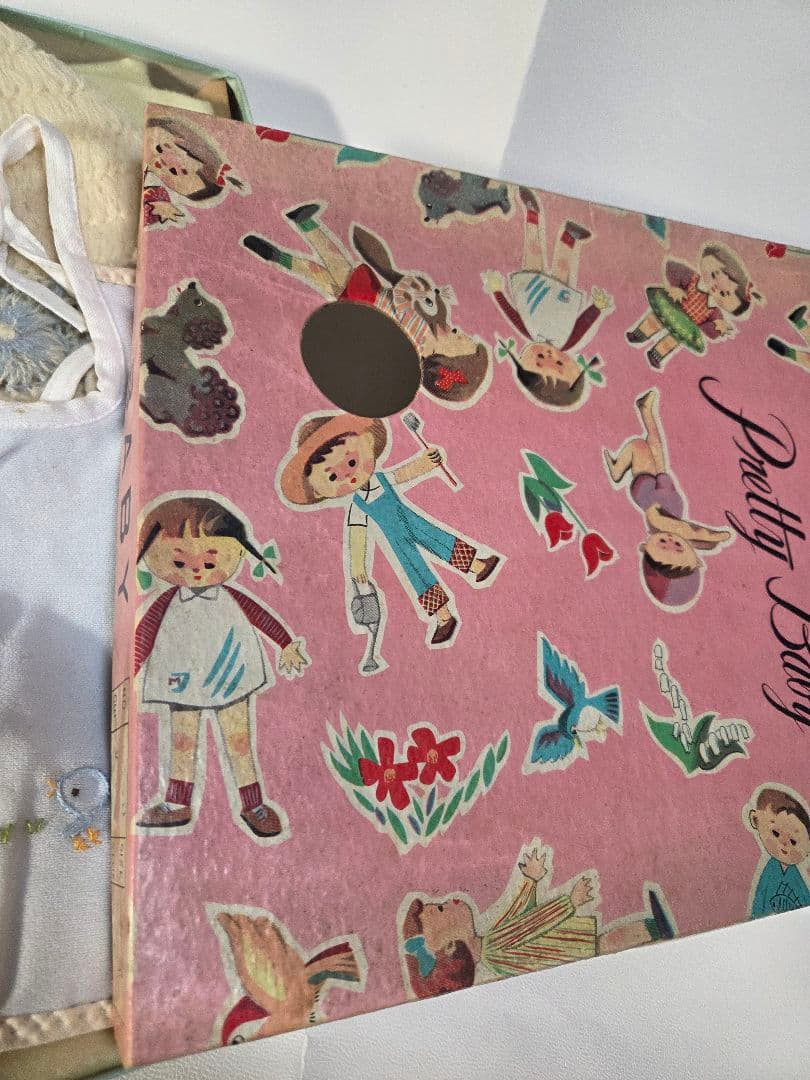 昭和レトロ 赤ちゃん洋服　箱付き