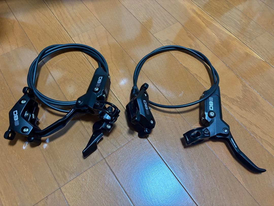 SRAM DB8 ディスクブレーキ　前後 2本セット　新車外し