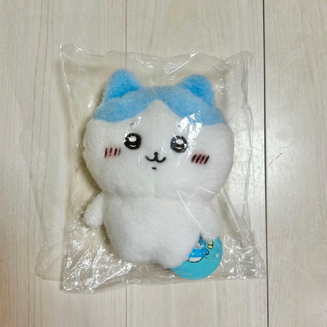 ちいかわ ほわほわぬいぐるみS （立ちポーズ ハチワレ）