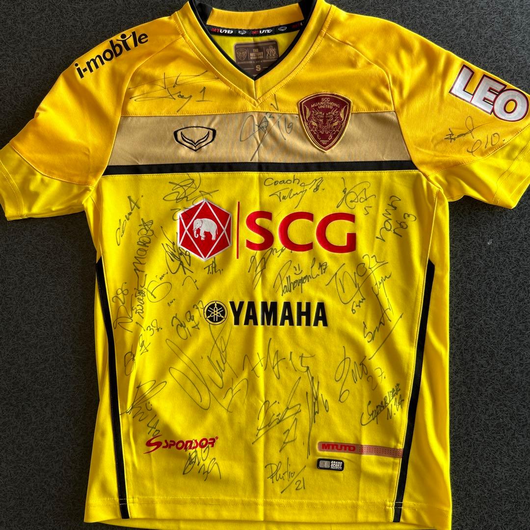 ムアントン　タイリーグ　寄せ書サイン　Sサイズ