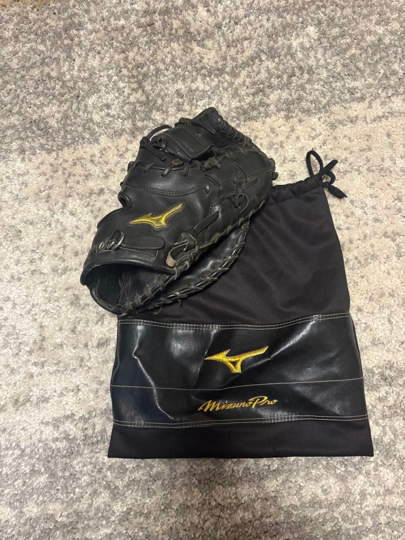 MizunoPro 硬式グローブ 黒 専用袋付き