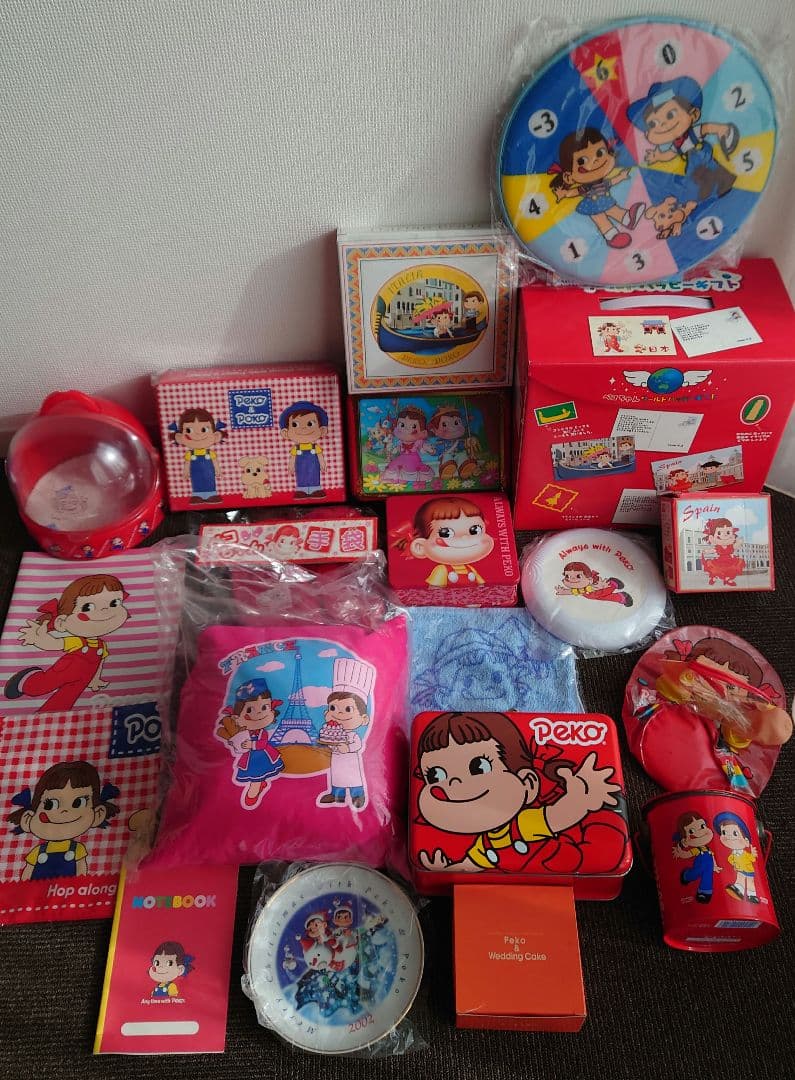 不二家　ペコちゃんグッズ大量セット　缶ケース　昭和レトロ　コレクター品
