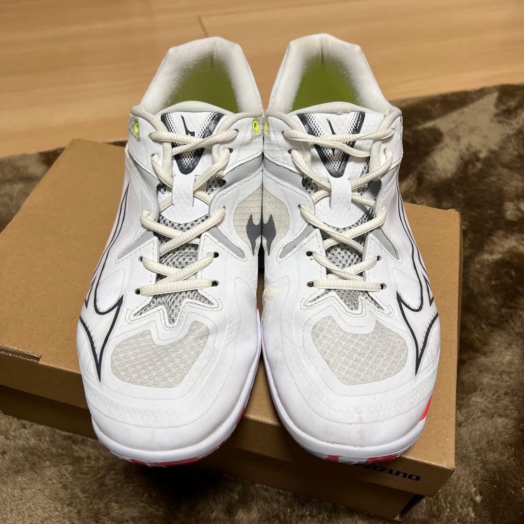 ミズノ　ウェーブクロー3 27.5㎝　　値段相談可