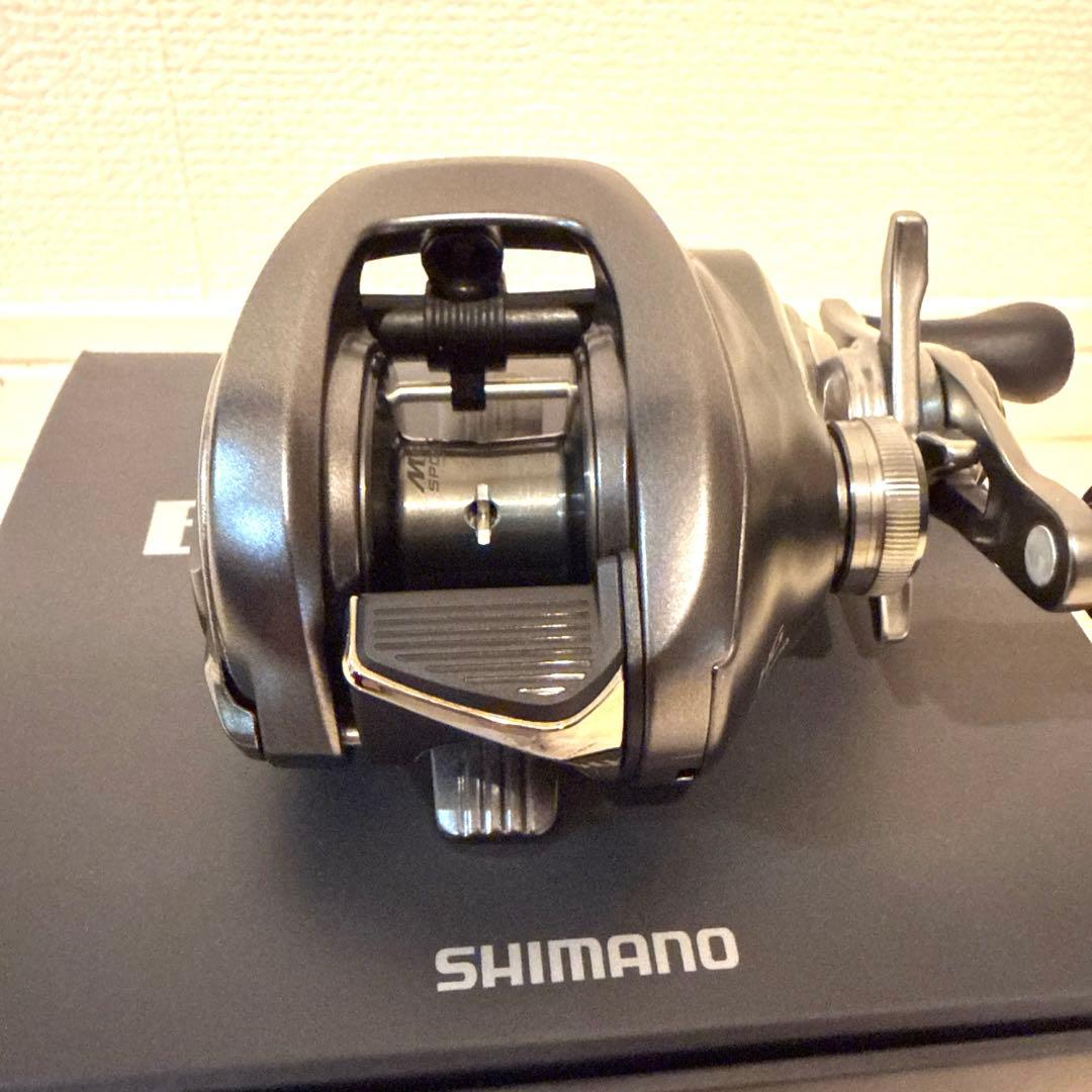 シマノ　22 バンタム　HG 右巻き