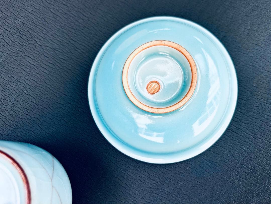 人間国宝　鈴木三成作　青瓷「氷裂」「淀青」 2点セット