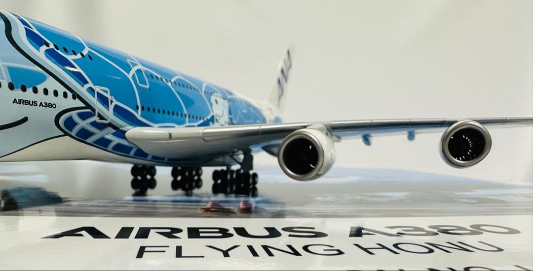 全日空商事 1/200 ANA A380 FLYING HONU